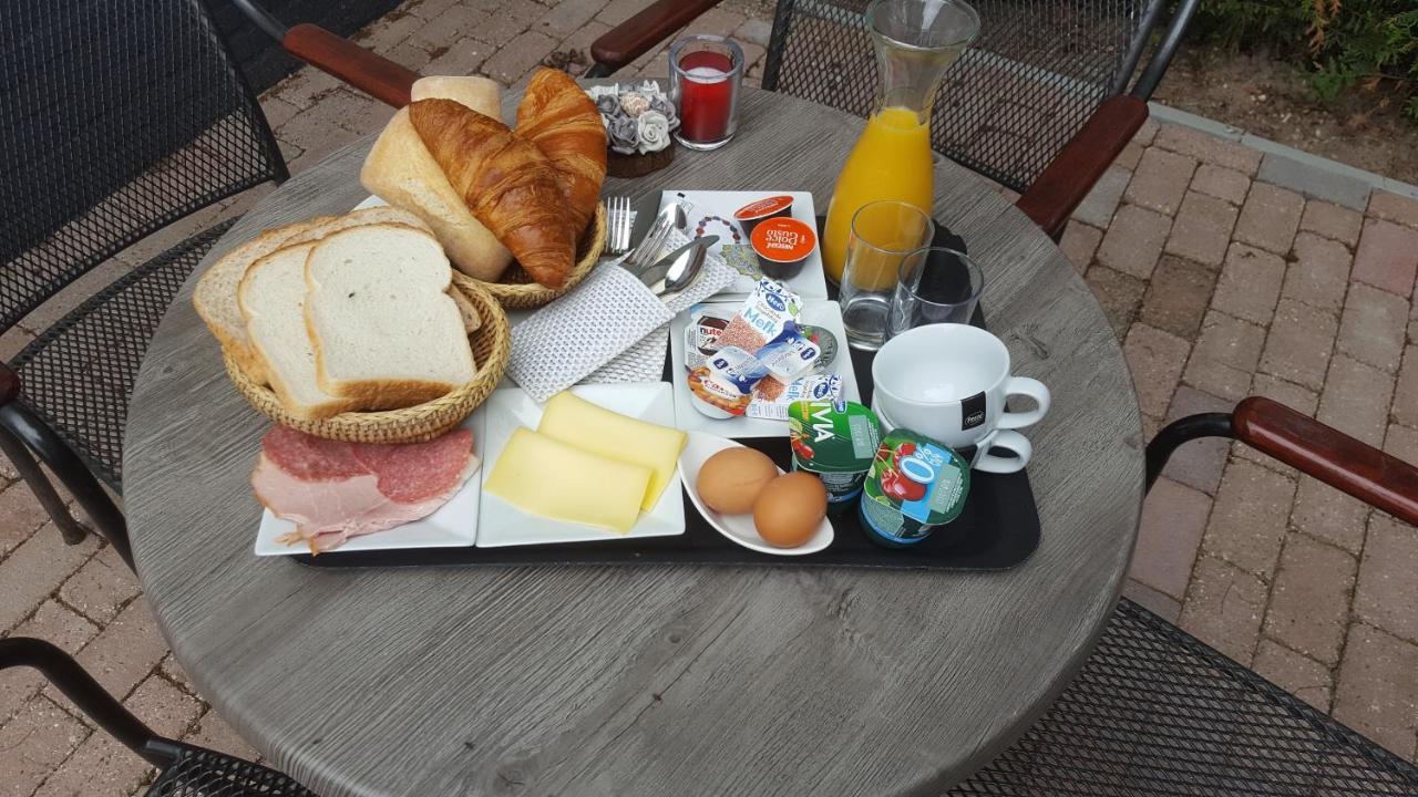 De Vier Linden Bed & Breakfast Vierlingsbeek Eksteriør bilde